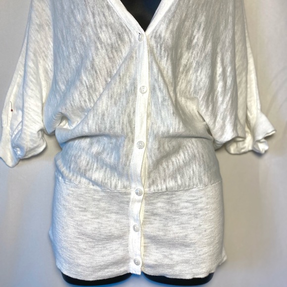 LOGIX Cotton 100% White Cardigan front button blouse - Picture 3 of 8